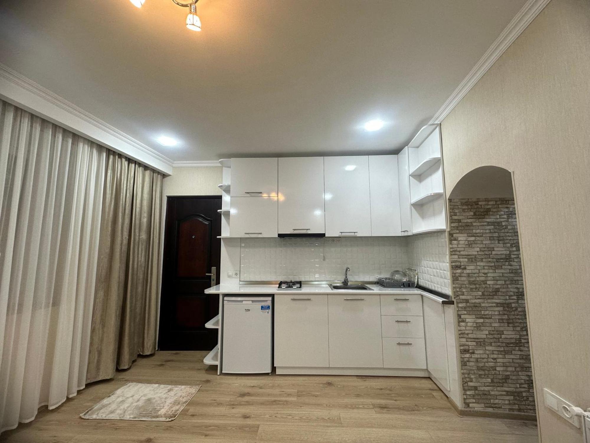 Giorgi Apartment Tbilisi ภายนอก รูปภาพ