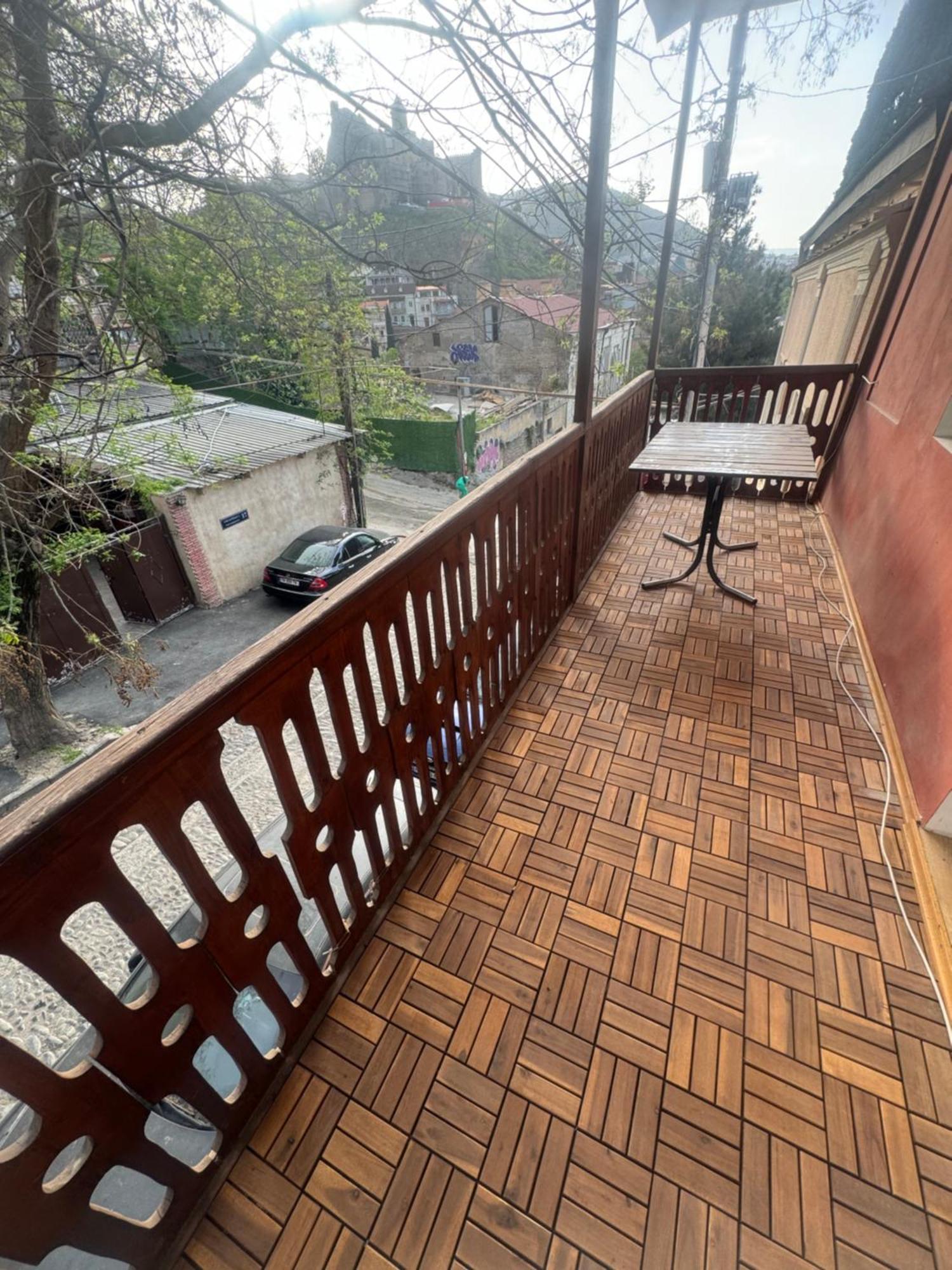 Giorgi Apartment Tbilisi ภายนอก รูปภาพ